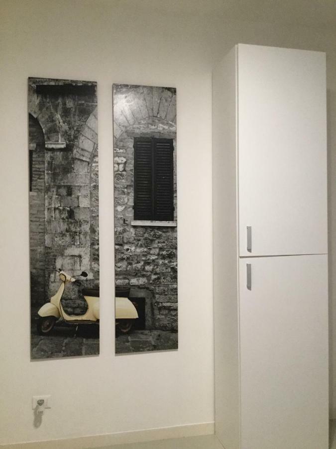 Monolocale Via Rasponi Apartment Ravenna Exterior photo